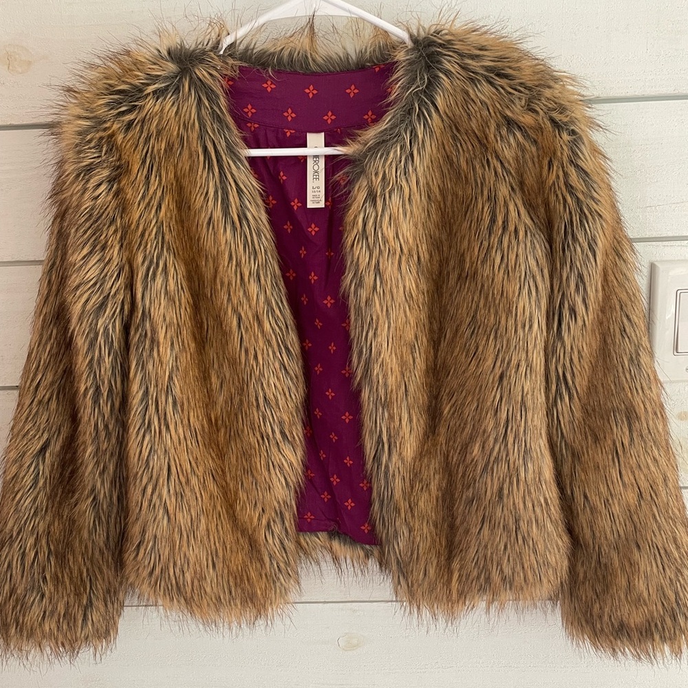 Cherokee girl’s large 12-14 Faux Fur Jacket  Purple Lining
Dressy stylish cozy